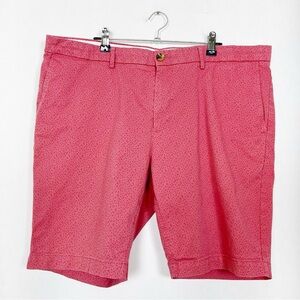Ben Sherman Men’s Coral Pink Geometric Print Chino Flat Front Shorts‎ Size 38W